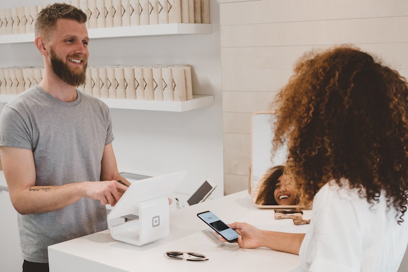 Customer completing an online checkout that a payment gateway authorizes in seconds